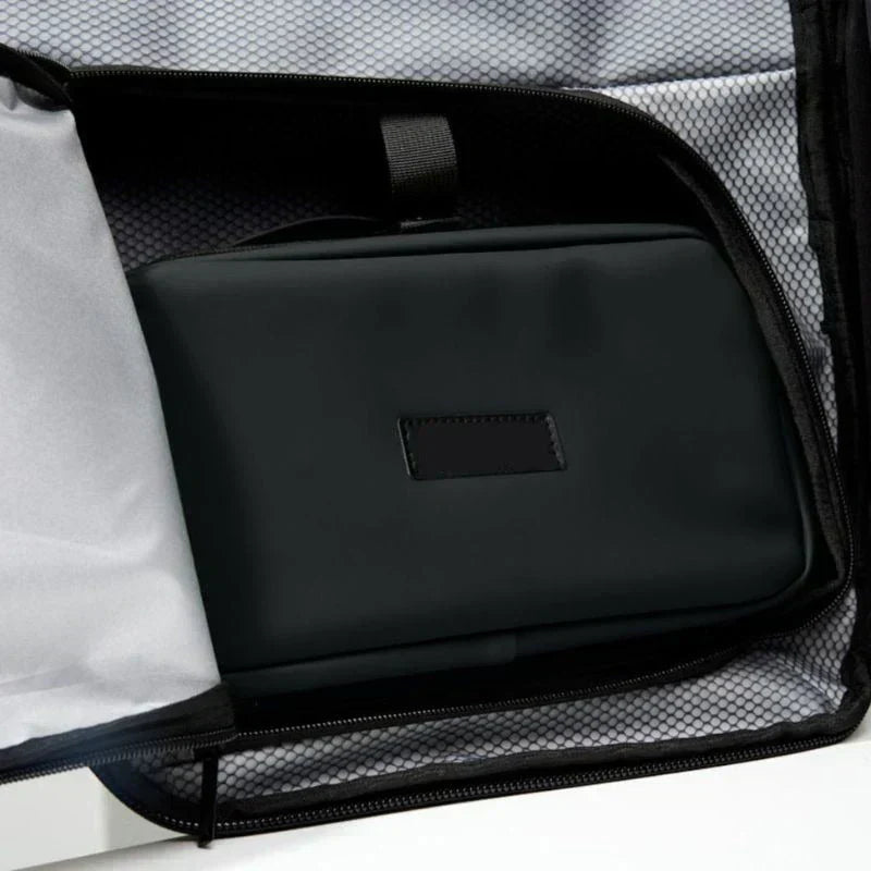 Travel backpack | OFFRE LIMITÉE